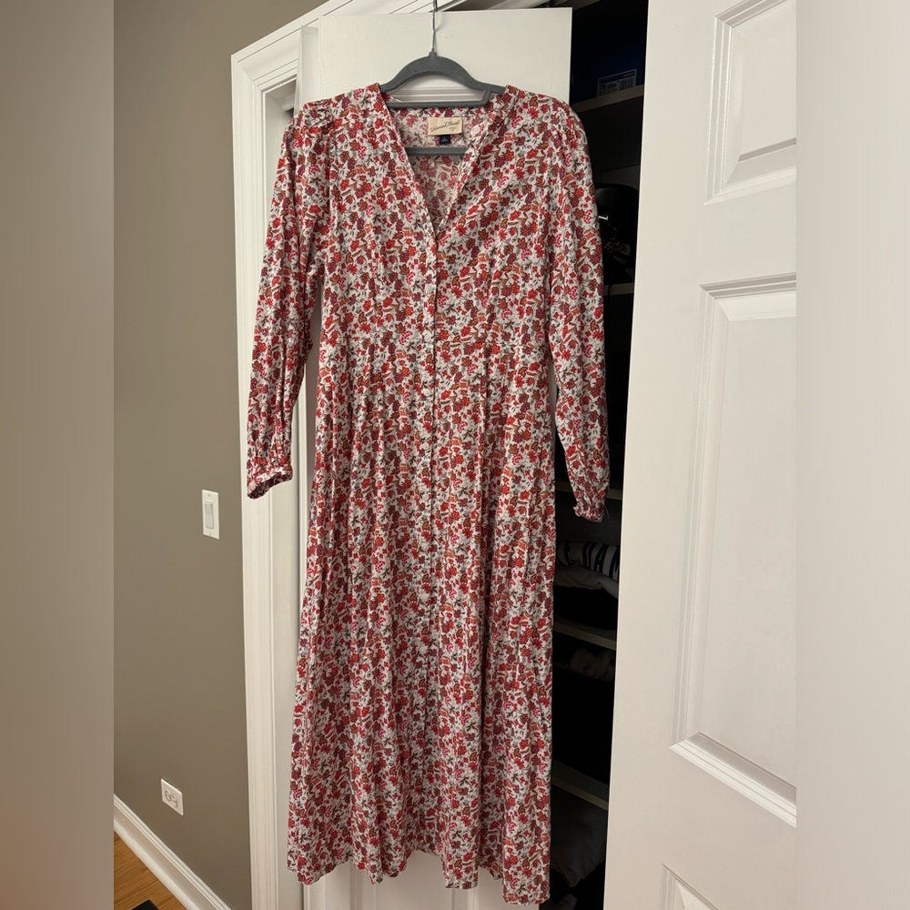 Floral midi dress (maxi length if you’re petite)